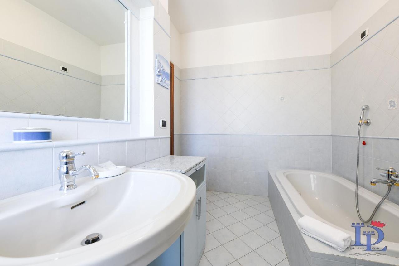 Desenzanoloft Partner Marriott Homes & Villas - Splendido Desenzano del Garda Exterior foto